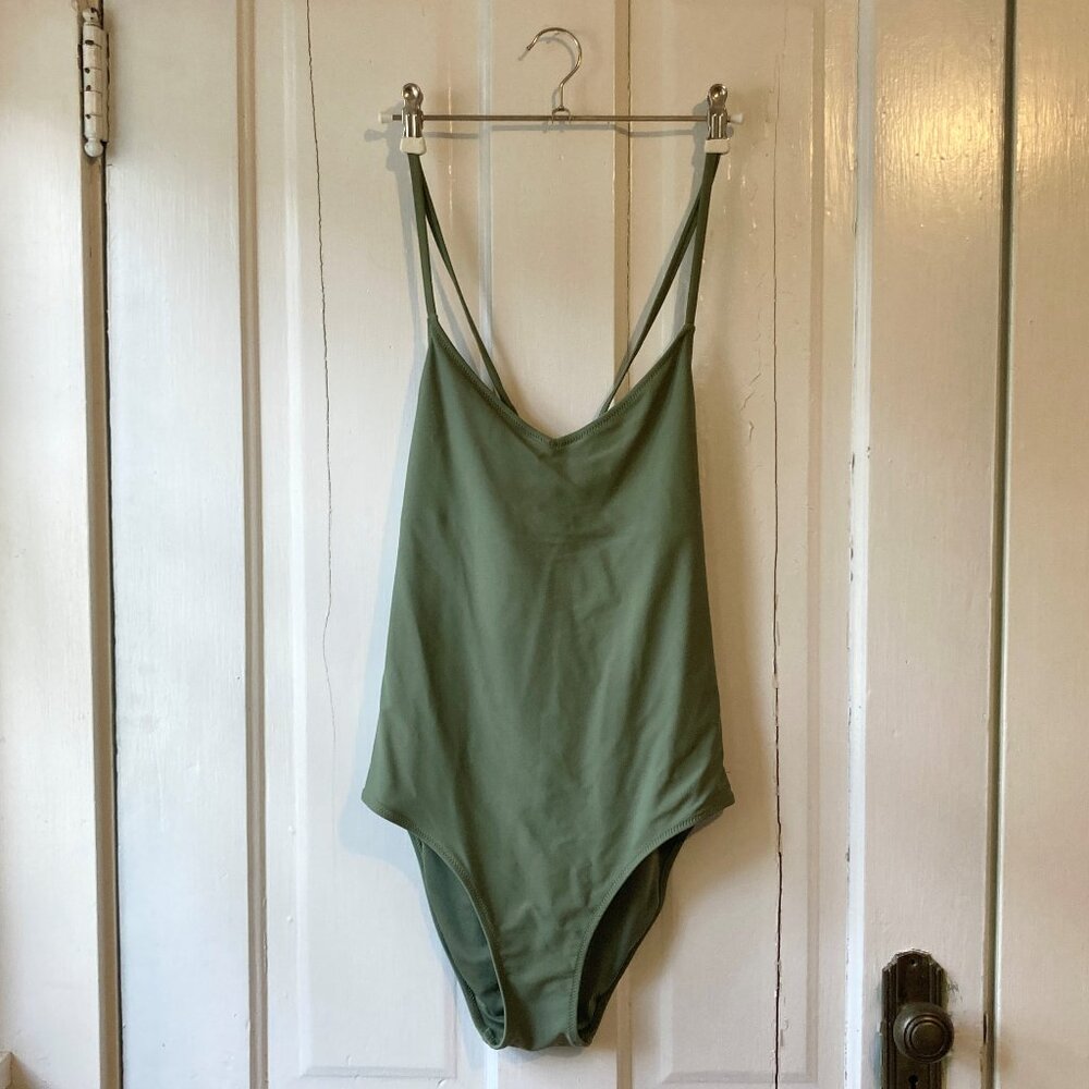 Aerie Strappy Full Coverage One Piece Swimsuit M in Olive Fun